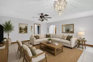 1370 SW 27th Pl, Boynton Beach, FL 33426 - Photo 8