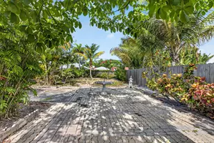 1370 SW 27th Pl, Boynton Beach, FL 33426 - Photo 54