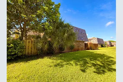 1684 Forest Lakes Circle #A, West Palm Beach, FL 33406 - Photo 4