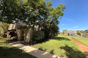 1684 Forest Lakes Cir, West Palm Beach, FL 33406 - Photo 62