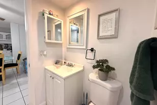 1684 Forest Lakes Cir, West Palm Beach, FL 33406 - Photo 34