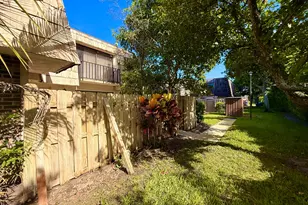 1684 Forest Lakes Cir, West Palm Beach, FL 33406 - Photo 70