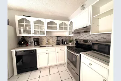 1684 Forest Lakes Circle #A, West Palm Beach, FL 33406 - Photo 22