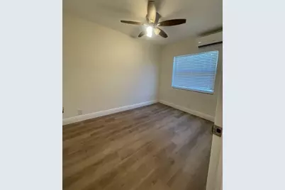 304 N Tamarind Avenue, West Palm Beach, FL 33401 - Photo 12