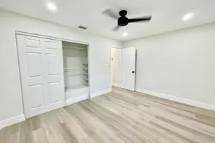 8205 NW 106th Ave, Tamarac, FL 33321 - Photo 6