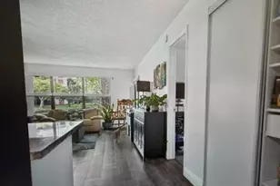 2308 S Cypress Bend Dr, Pompano Beach, FL 33069 - Photo 10