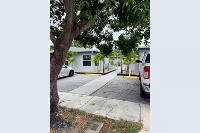 220 Walton Boulevard #Unit 2, West Palm Beach, FL 33405 - Photo 20