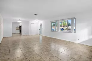 617 SE 8th Ave, Deerfield Beach, FL 33441 - Photo 4
