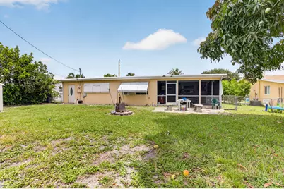 220 SW 10th Avenue, Boynton Beach, FL 33435 - Photo 42