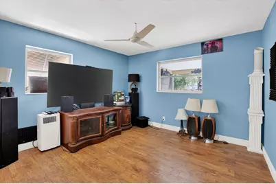 220 SW 10th Avenue, Boynton Beach, FL 33435 - Photo 22