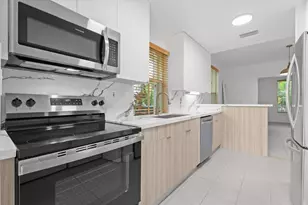 3611 SW 37th Ave, Coconut Grove, FL 33133 - Photo 4