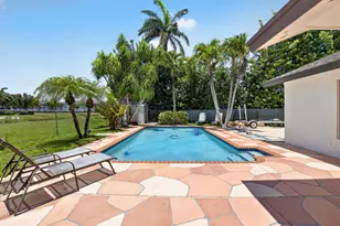 1273 NW 11th St, Boynton Beach, FL 33426 - Photo 34