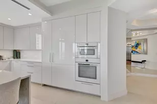 3730 N Ocean Dr, Singer Island, FL 33404 - Photo 10