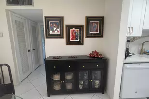 930 Normandy, Delray Beach, FL 33484 - Photo 4
