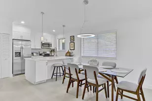 106 Club Dr, Palm Beach Gardens, FL 33418 - Photo 4