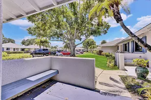106 Club Dr, Palm Beach Gardens, FL 33418 - Photo 22