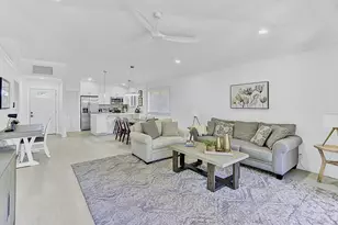 106 Club Dr, Palm Beach Gardens, FL 33418 - Photo 10