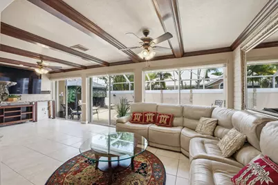 2319 Saratoga Bay Drive, West Palm Beach, FL 33409 - Photo 16