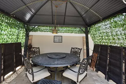 2319 Saratoga Bay Drive, West Palm Beach, FL 33409 - Photo 32