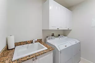 2700 N Ocean Dr, Riviera Beach, FL 33404 - Photo 82