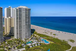 2700 N Ocean Dr, Riviera Beach, FL 33404 - Photo 8
