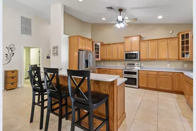 3221 SE Quay Street, Port Saint Lucie, FL 34984 - Photo 4