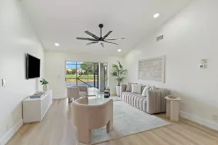 18208 Clear Brook Cir, Boca Raton, FL 33498 - Photo 4