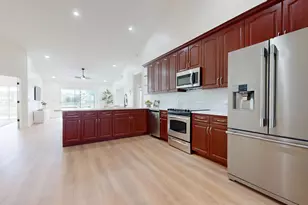18208 Clear Brook Cir, Boca Raton, FL 33498 - Photo 6