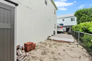 21 Poinciana Dr, Key Largo, FL 33037 - Photo 28