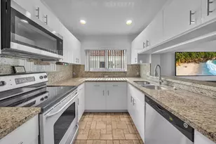 8039 N Tranquility Lake Dr, Delray Beach, FL 33446 - Photo 8