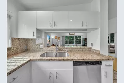 8039 N Tranquility Lake Drive, Delray Beach, FL 33446 - Photo 10