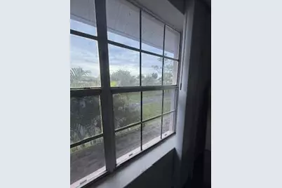 217 Foxtail Drive #H, Greenacres, FL 33415 - Photo 10