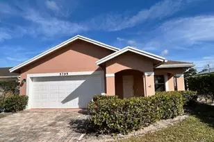 5795 SE Mitzi Ln, Stuart, FL 34997 - Photo 1