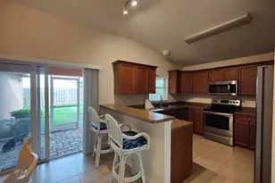 5795 SE Mitzi Ln, Stuart, FL 34997 - Photo 12