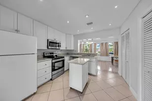 4935 NW 54th St, Tamarac, FL 33319 - Photo 8