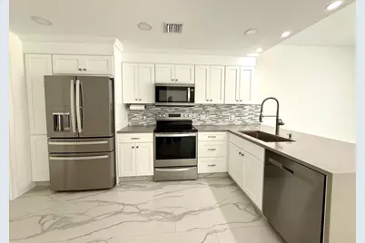 117 Waterford Drive, Jupiter, FL 33458 - Photo 2