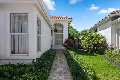12171 Glen Bay Drive, Wellington, FL 33414 - Photo 36