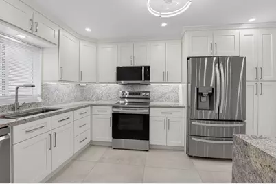 6049 VÃ­a Diana, Delray Beach, FL 33484 - Photo 1