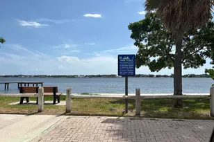 218 Seville Rd, West Palm Beach, FL 33405 - Photo 18