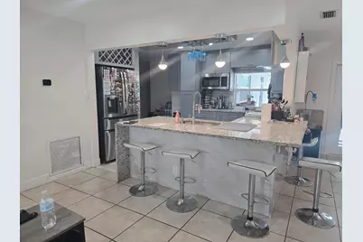 7811 NW 40th Court, Coral Springs, FL 33065 - Photo 14