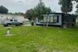 137 Imperial Way, Fort Pierce, FL 34951 - Photo 2