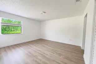 1407 E Lakeview Dr Dr E, Royal Palm Beach, FL 33411 - Photo 6