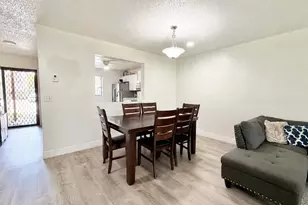 1407 E Lakeview Dr Dr E, Royal Palm Beach, FL 33411 - Photo 4