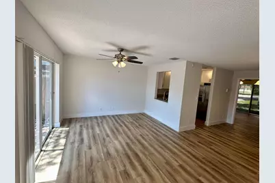 1631 E Cypress Way Way E, Palm Springs, FL 33406 - Photo 4