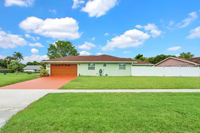 127 Miramar Avenue, Royal Palm Beach, FL 33411 - Photo 2