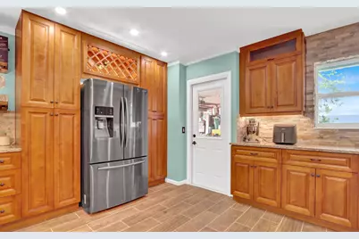 127 Miramar Avenue, Royal Palm Beach, FL 33411 - Photo 16