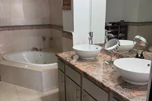 1833 S Ocean Dr, Hallandale, FL 33009 - Photo 6