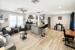 322 S L St, Lake Worth Beach, FL 33460 - Photo 2