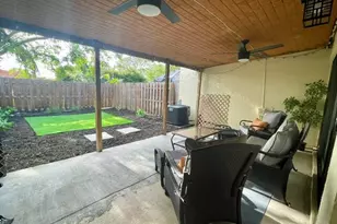 1453 White Pine Dr, Wellington, FL 33414 - Photo 16