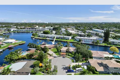 271 SE 5th Terrace, Pompano Beach, FL 33060 - Photo 2